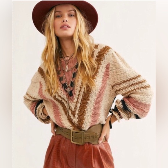 Free People Sweaters - Free People Cotton Crop Sweater Tie Sleeve, pink and cream, size small